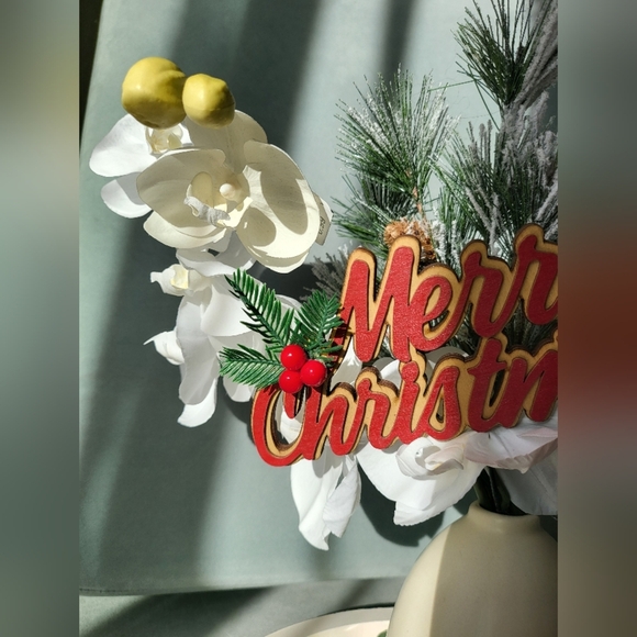 Centerpiece Set With Artificial Flower, Vase, Tray, Glass Pebbles - Picture 3 of 4